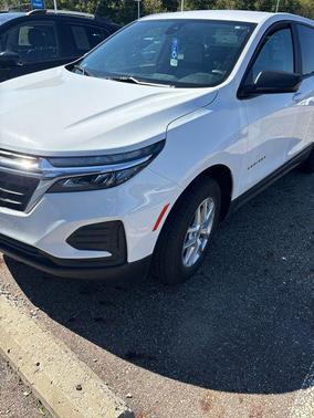 2023 Chevrolet Equinox LS