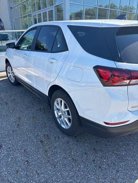 2023 Chevrolet Equinox LS