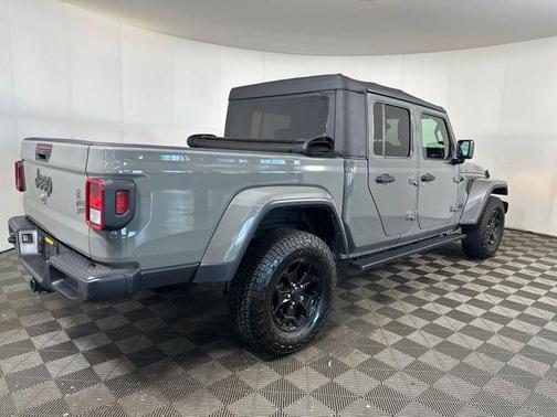 2021 Jeep Gladiator Willys 4x4