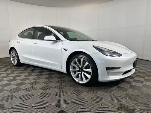 2020 Tesla Model 3 Long Range