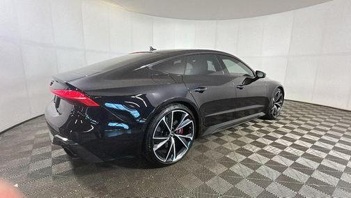 Black Crystal 2021 Audi RS 7 4.0T