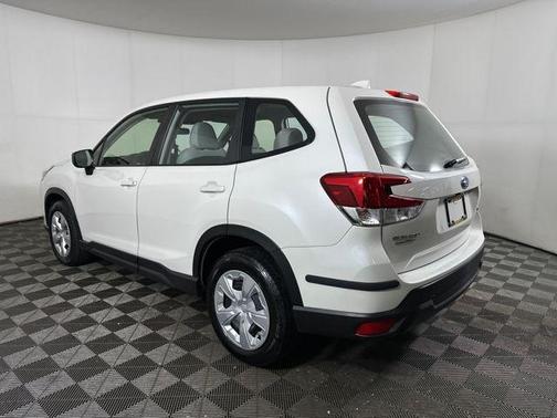 2022 Subaru Forester Base