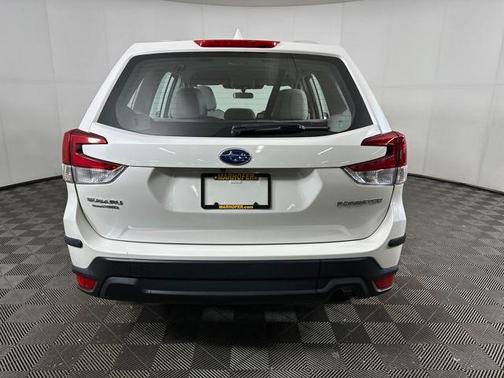 2022 Subaru Forester Base