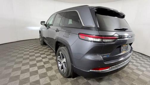 Baltic Gray Metallic Clearcoat 2023 Jeep Grand Cherokee 4xe Base