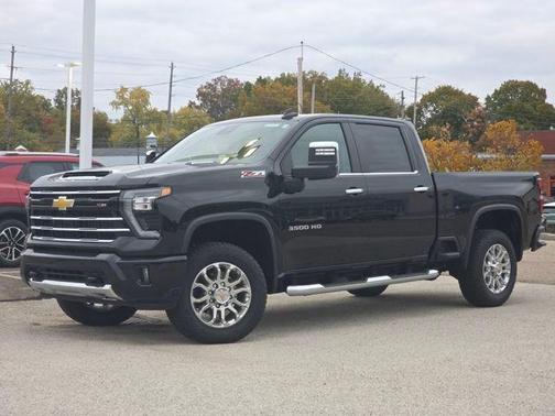 2025 Chevrolet Silverado 3500 LT