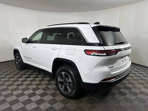 2023 Jeep Grand Cherokee 4xe Base