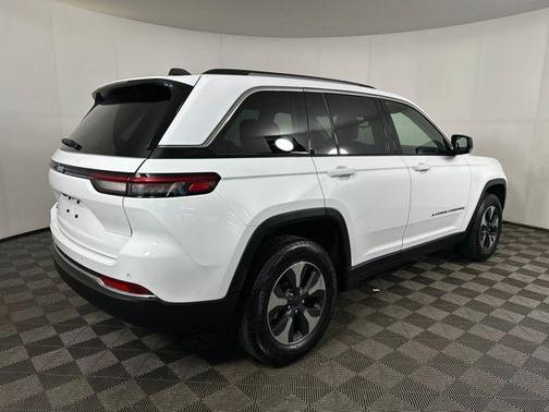 2023 Jeep Grand Cherokee 4xe Base