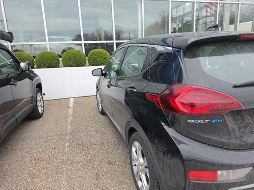Mosaic Black Metallic 2020 Chevrolet Bolt EV FWD LT