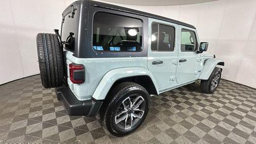 Earl Clearcoat 2024 Jeep Wrangler 4xe Sport S