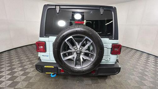 Earl Clearcoat 2024 Jeep Wrangler 4xe Sport S