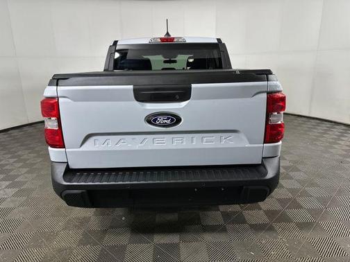 SPACE WHITE METALLIC 2026 Ford Maverick XL