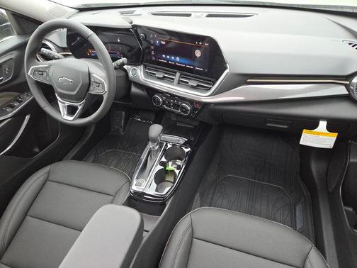Cacti Green 2026 Chevrolet Trax FWD ACTIV