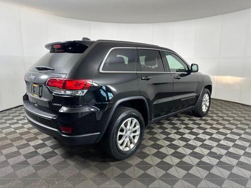 2022 Jeep Grand Cherokee Laredo