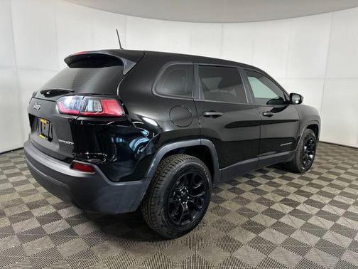 2020 Jeep Cherokee Sport