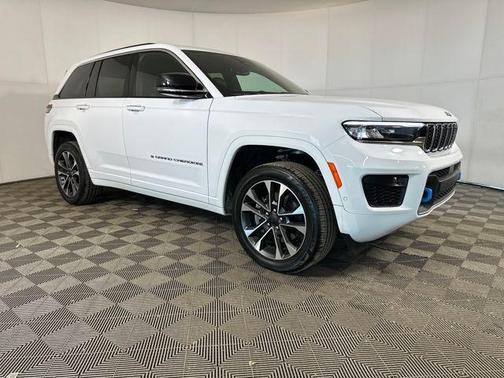 2023 Jeep Grand Cherokee 4xe Overland