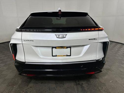 2024 Cadillac LYRIQ Luxury