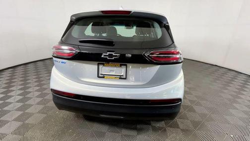 Silver Flare Metallic 2023 Chevrolet Bolt EV FWD 1LT