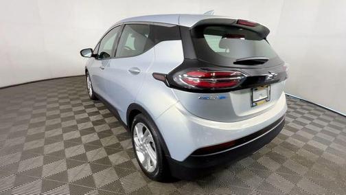 Silver Flare Metallic 2023 Chevrolet Bolt EV FWD 1LT