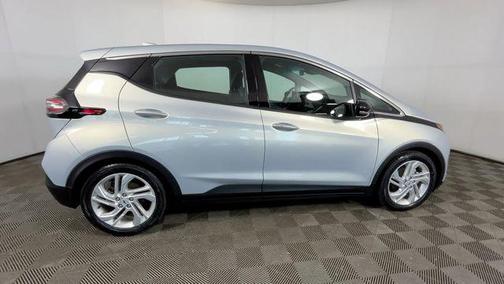 Silver Flare Metallic 2023 Chevrolet Bolt EV FWD 1LT