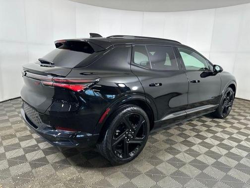 Black 2024 Chevrolet Equinox EV RS