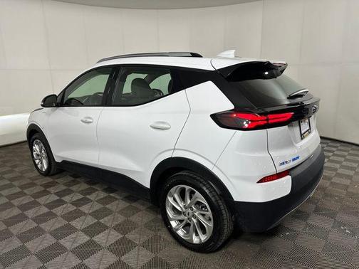 2023 Chevrolet Bolt EUV FWD LT