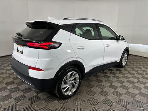 2023 Chevrolet Bolt EUV FWD LT