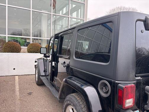 2012 Jeep Wrangler Unlimited Sahara
