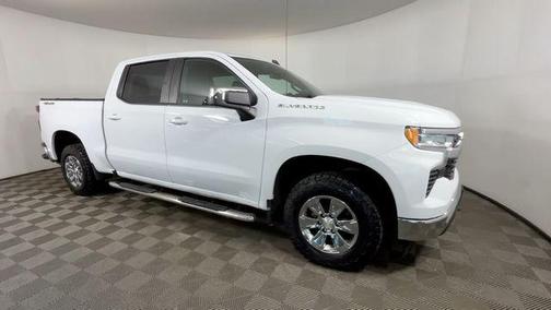 Summit White 2022 Chevrolet Silverado 1500 LT