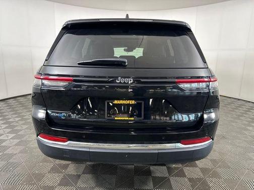 2023 Jeep Grand Cherokee 4xe Base