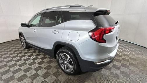 Quicksilver Metallic 2021 GMC Terrain SLT