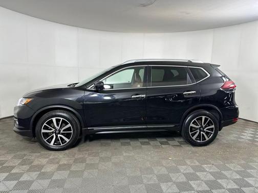 2020 Nissan Rogue SL