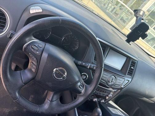 Arctic Blue Metallic 2015 Nissan Pathfinder SL