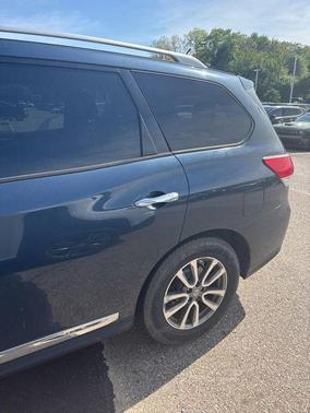 Arctic Blue Metallic 2015 Nissan Pathfinder SL