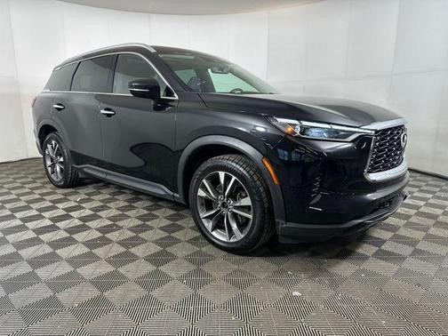 2024 INFINITI QX60 Luxe