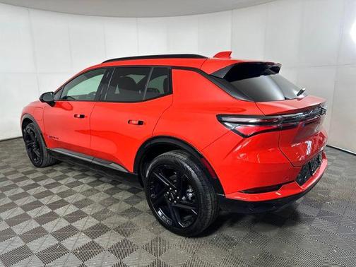 2025 Chevrolet Equinox EV RS