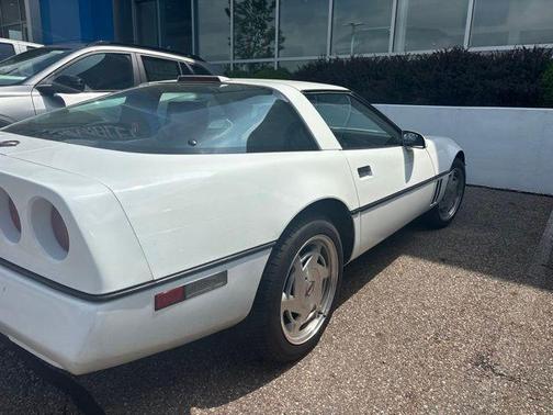 1989 Chevrolet Corvette Base
