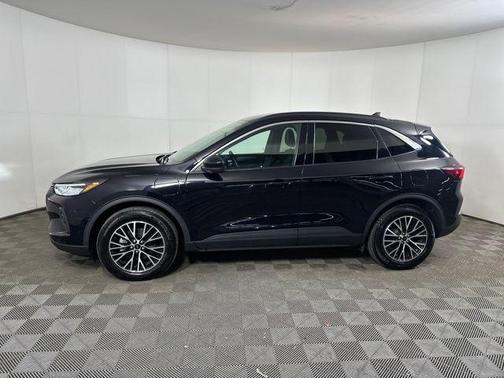 2023 Ford Escape PHEV SE