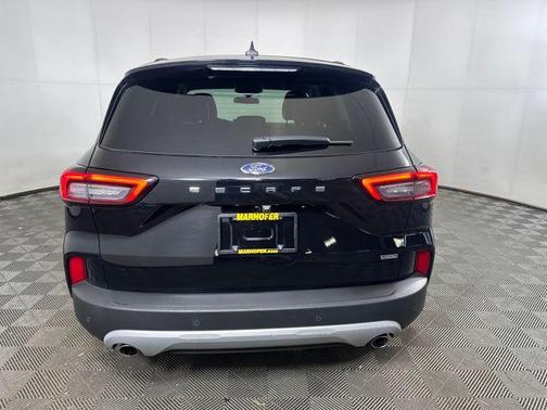 2023 Ford Escape PHEV SE