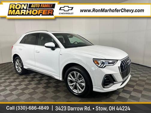 2023 Audi Q3 S line Premium