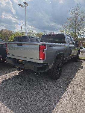 Sterling Gray Metallic 2026 Chevrolet Silverado 3500 LT