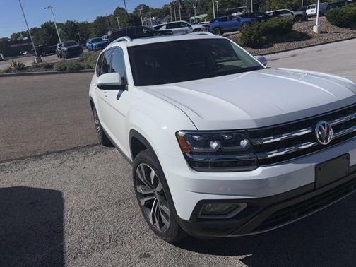 2019 Volkswagen Atlas 3.6L SEL Premium