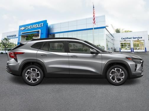 Sterling Gray Metallic 2026 Chevrolet Trax LT