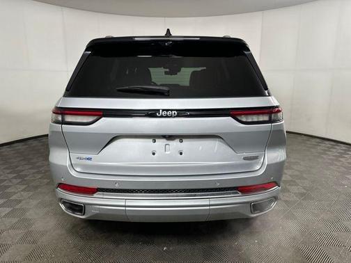 2022 Jeep Grand Cherokee 4xe Summit Reserve