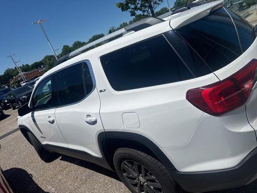 Summit White 2019 GMC Acadia SLT-1
