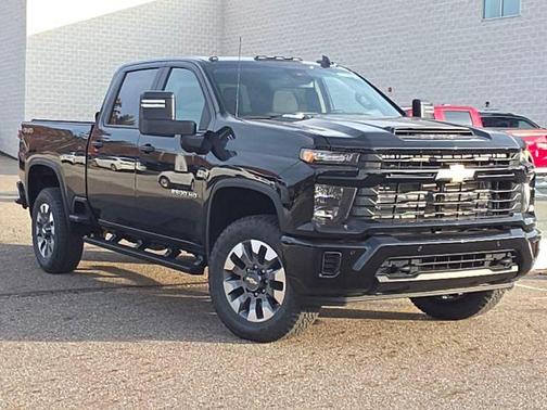2026 Chevrolet Silverado 2500 Custom