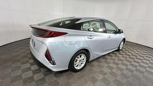 Classic Silver Metallic 2020 Toyota Prius Prime XLE