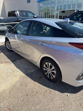 Classic Silver Metallic 2020 Toyota Prius Prime XLE