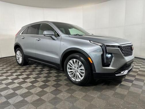 2024 Cadillac XT4 Luxury