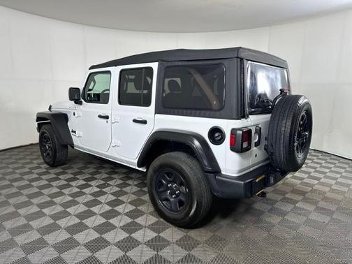 2022 Jeep Wrangler Unlimited Sport