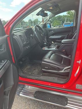 2017 Chevrolet Colorado LT